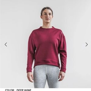 Nobull women’s crew neck sweatshirt. Sz M NWT